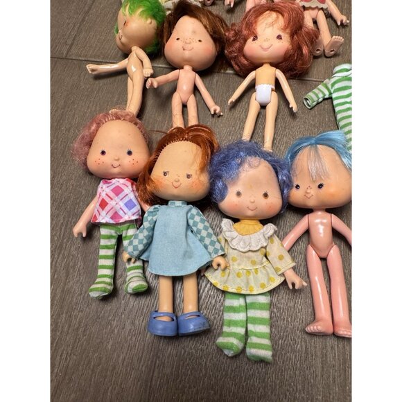 VTG 1979 Strawberry Shortcake 12 Dolls 6 Pets House Clothing Lot - Picture 7 of 16